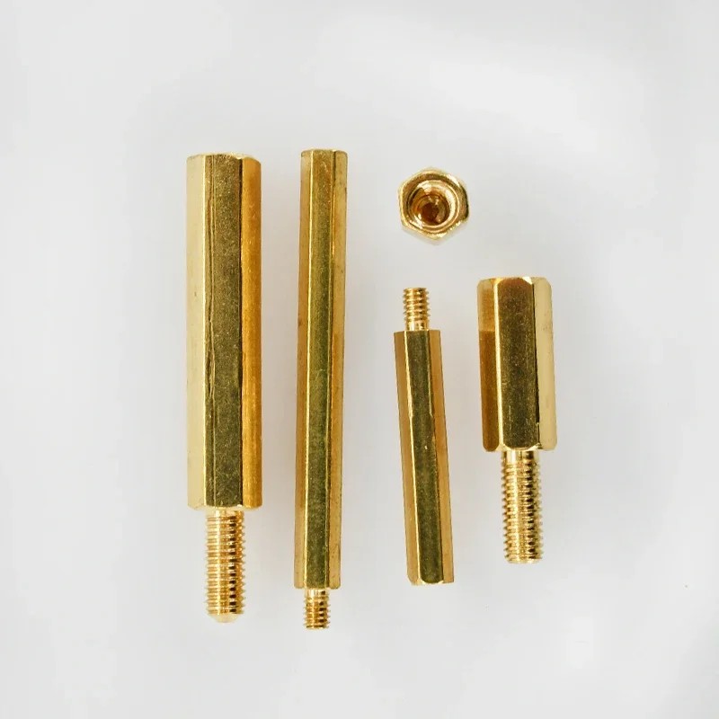 مواجهات من النحاس الأصفر للذكر - مراجعة Screw Organizer Kit وسعره